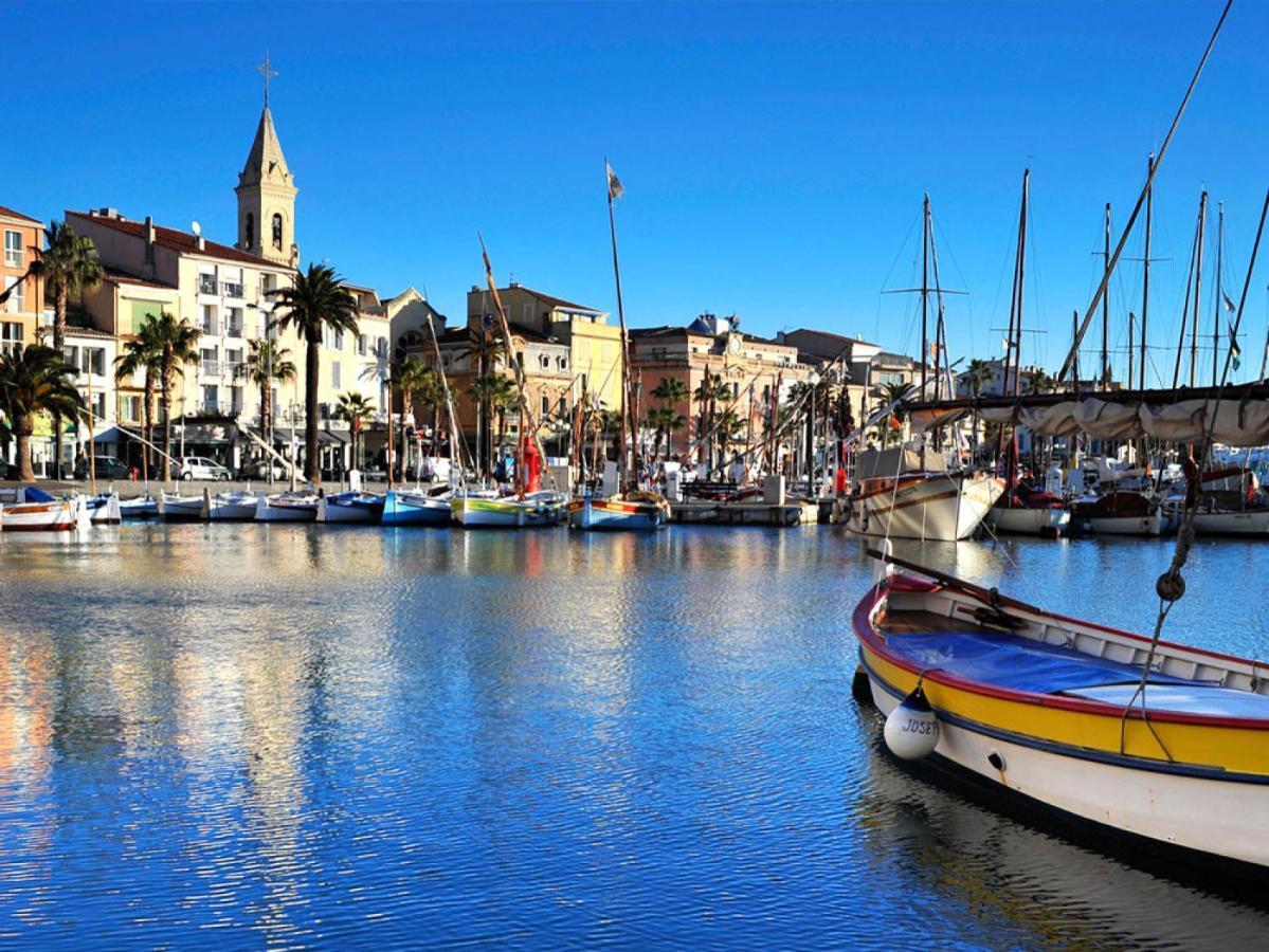 Escapade A Sanary, Au Coeur Du Village, 200M Du Port,Clim,Wifi,Parking Екстер'єр фото